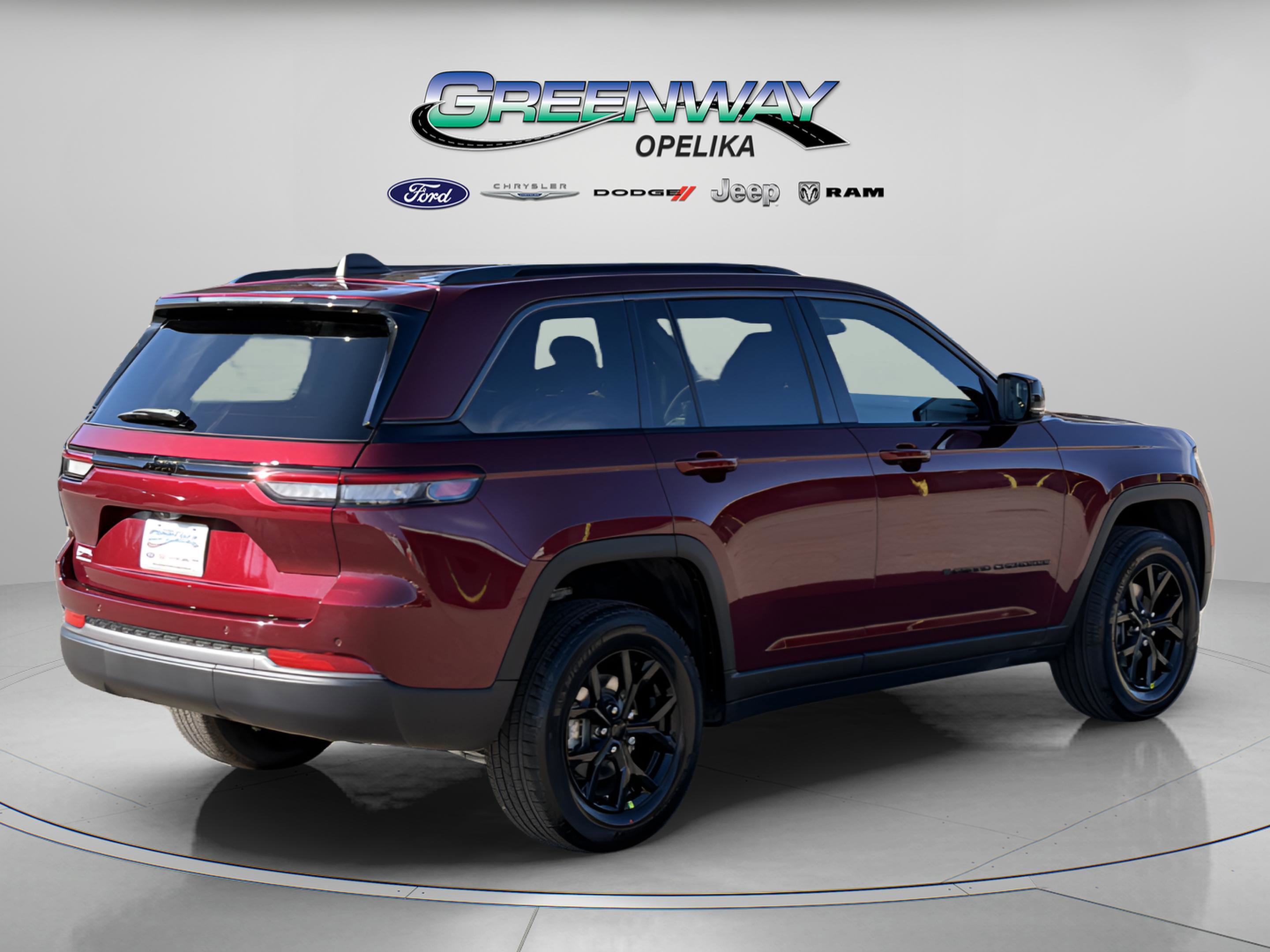 New 2026 Jeep Grand Cherokee Altitude RWD image 7