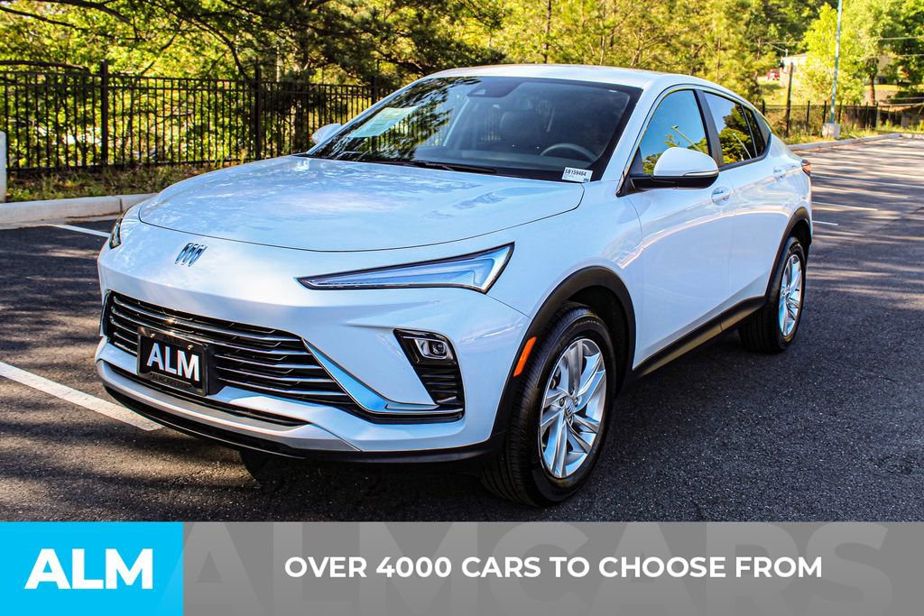 Used 2025 Buick Envista Preferred image 3