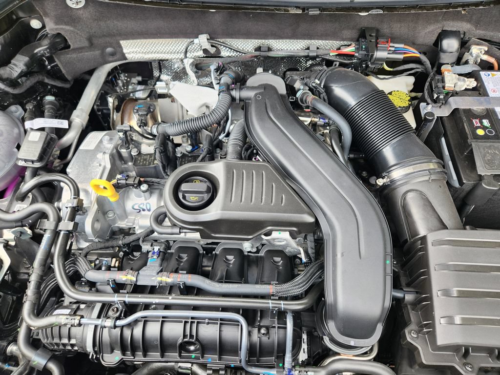 New 2026 Volkswagen Taos SEL AWD/4WD image 19