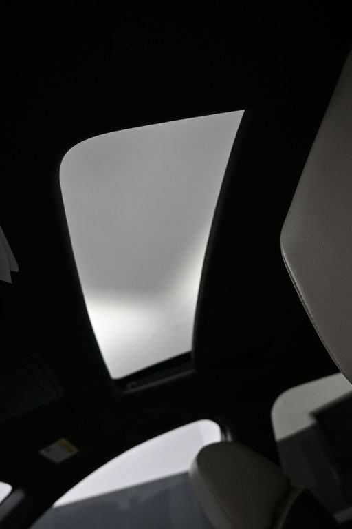 Certified 2023 Honda CR-V Sport Touring image 18