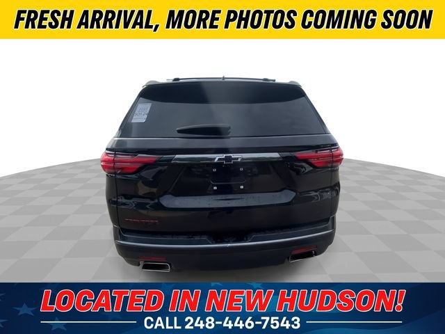 Used 2023 Chevrolet Traverse Premier w/ Redline Edition AWD/4WD image 9