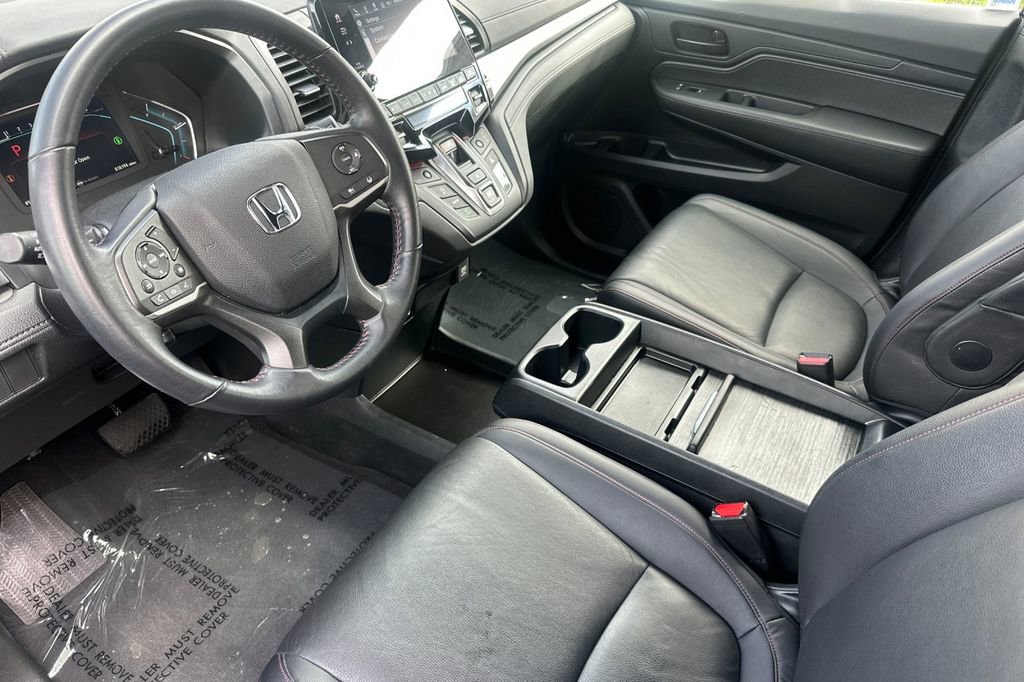 Certified 2023 Honda Odyssey Sport image 10