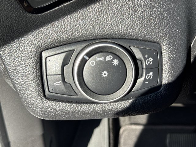 Used 2018 Ford Escape Titanium FWD image 18