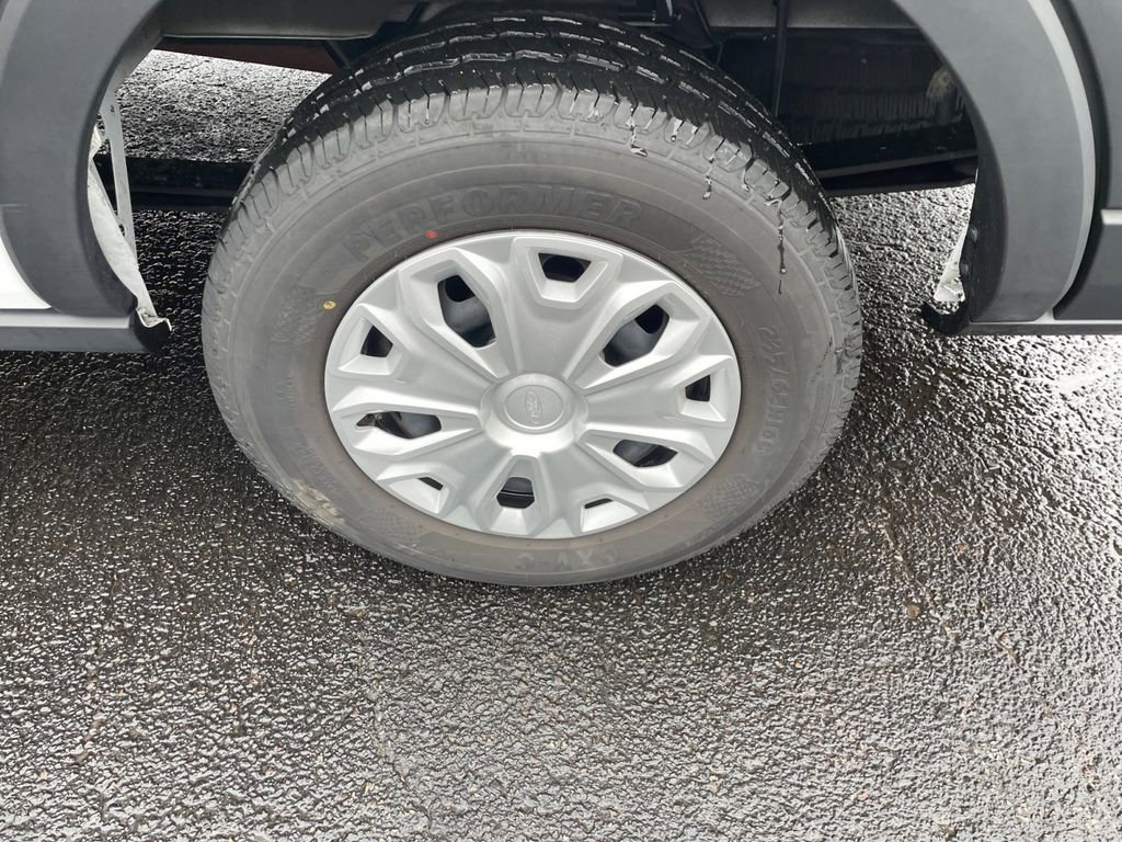 Used 2024 Ford Transit 350 XLT image 11