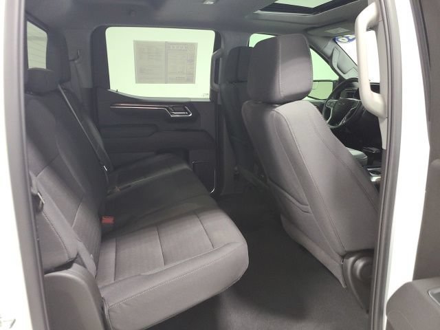 Used 2026 Chevrolet Silverado 1500 LT Trail Boss w/ Convenience Package II AWD/4WD image 17
