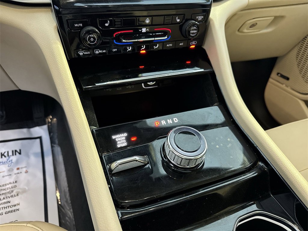 Used 2021 Jeep Grand Cherokee L Limited w/ Trailer Tow Group (B) image 20