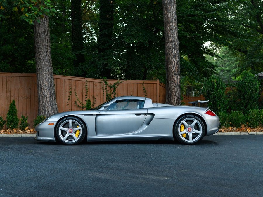 Used 2005 Porsche Carrera GT image 5