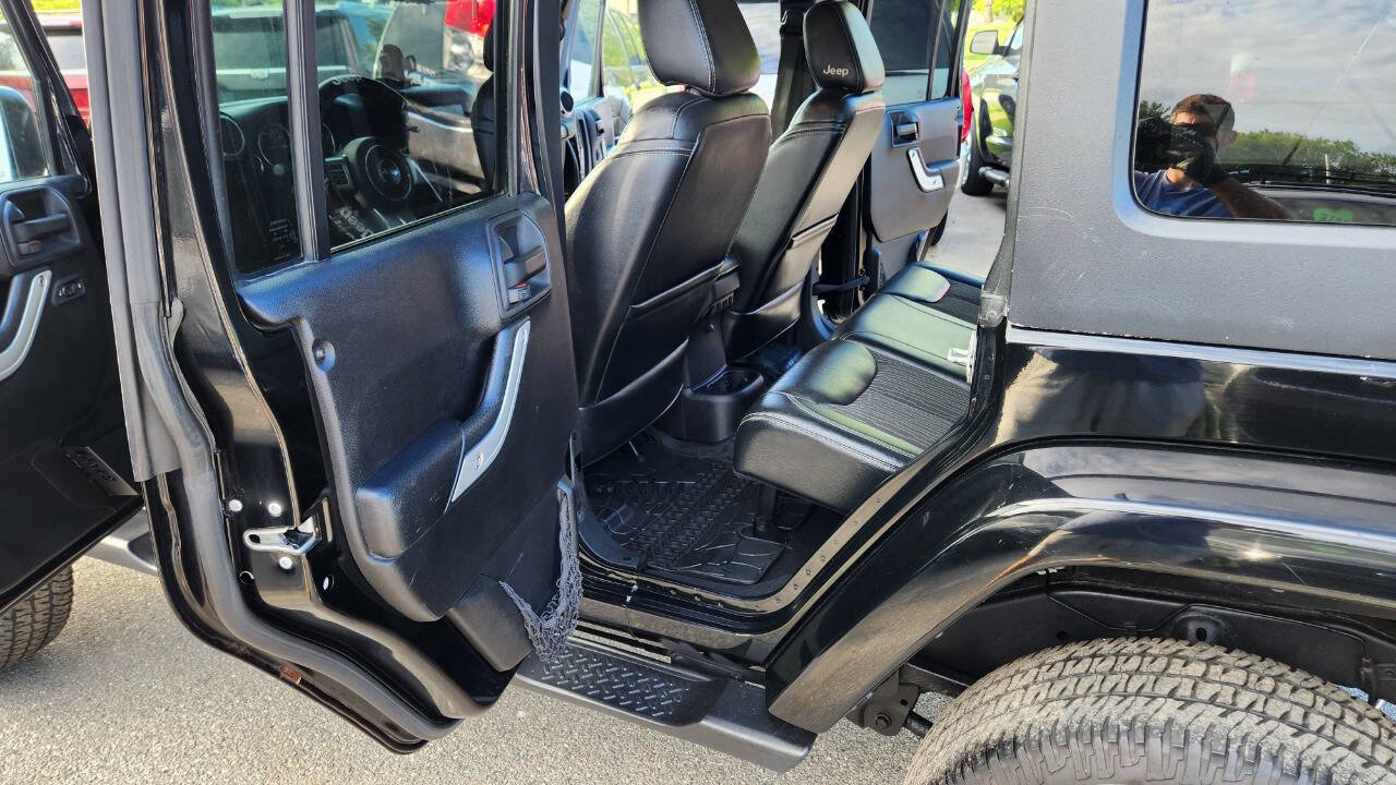 Used 2014 Jeep Wrangler Unlimited Sport AWD/4WD image 28