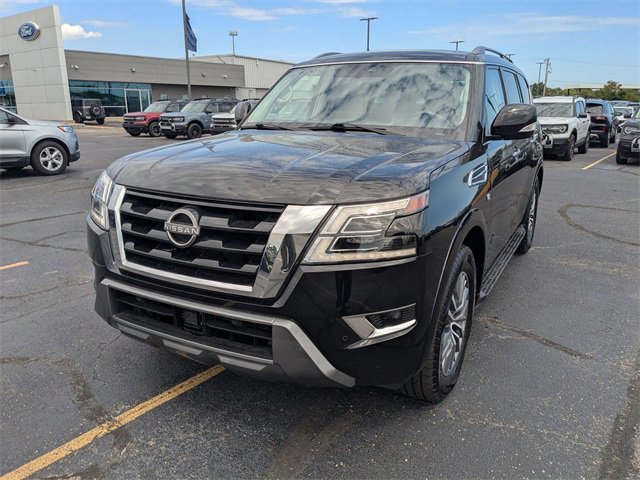 Used 2022 Nissan Armada SV w/ SV Appearance Package image 3