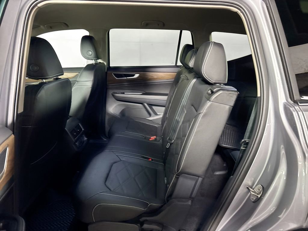 New 2026 Volkswagen Atlas SE image 19