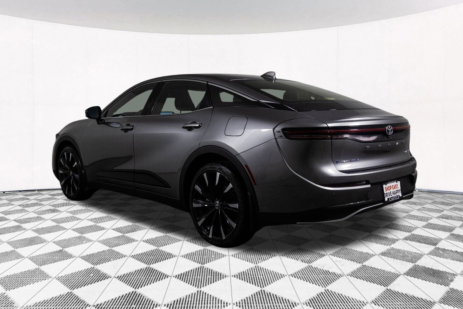 Used 2024 Toyota Crown Platinum image 11