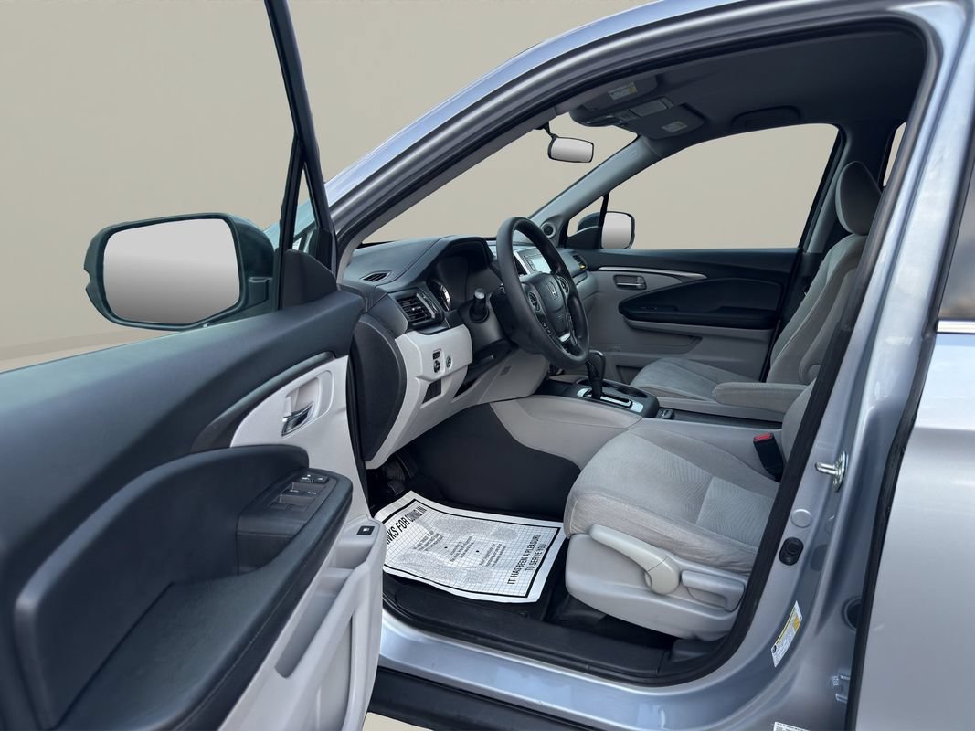 Used 2018 Honda Pilot LX image 28
