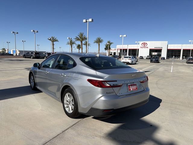 Used 2025 Toyota Camry LE FWD image 7