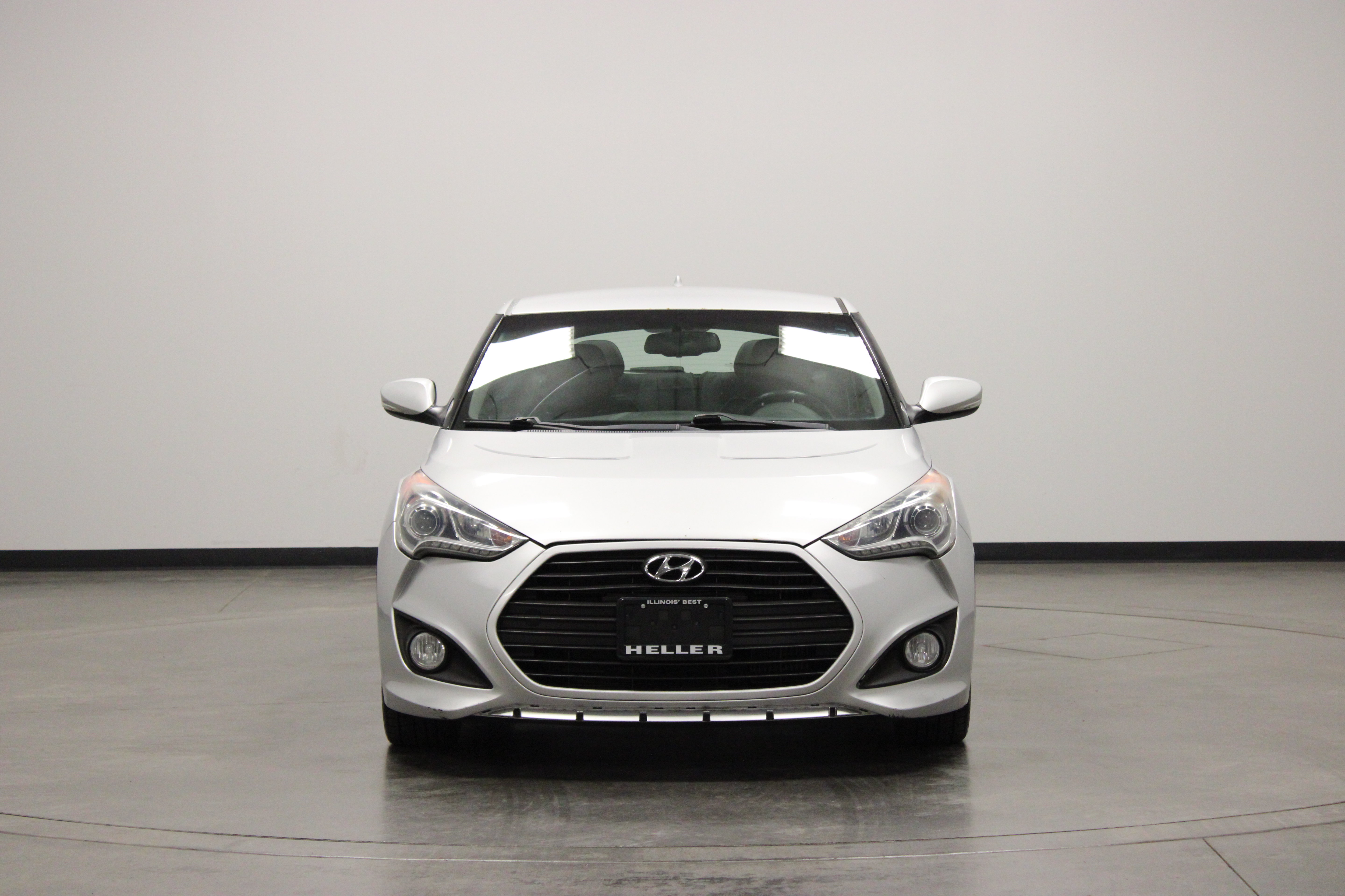 Used 2013 Hyundai Veloster Turbo FWD image 3