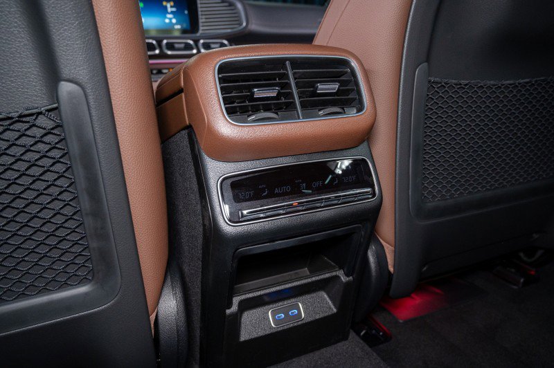 New 2025 Mercedes-Benz GLS 450 4MATIC image 26