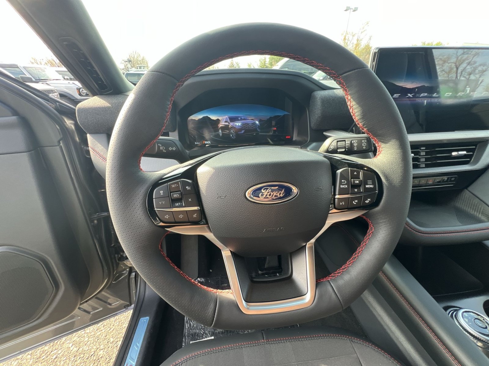 New 2026 Ford Explorer ST-Line w/ ST-Line Street Pack AWD/4WD image 44
