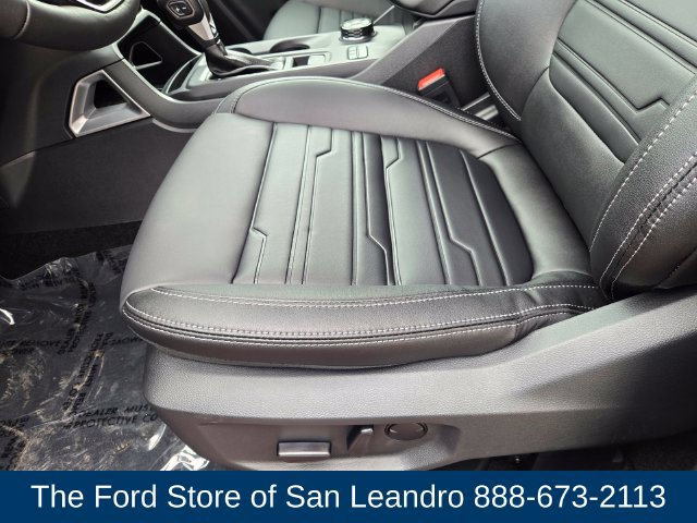New 2026 Ford Ranger Lariat w/ FX4 Off-Road Package AWD/4WD image 16