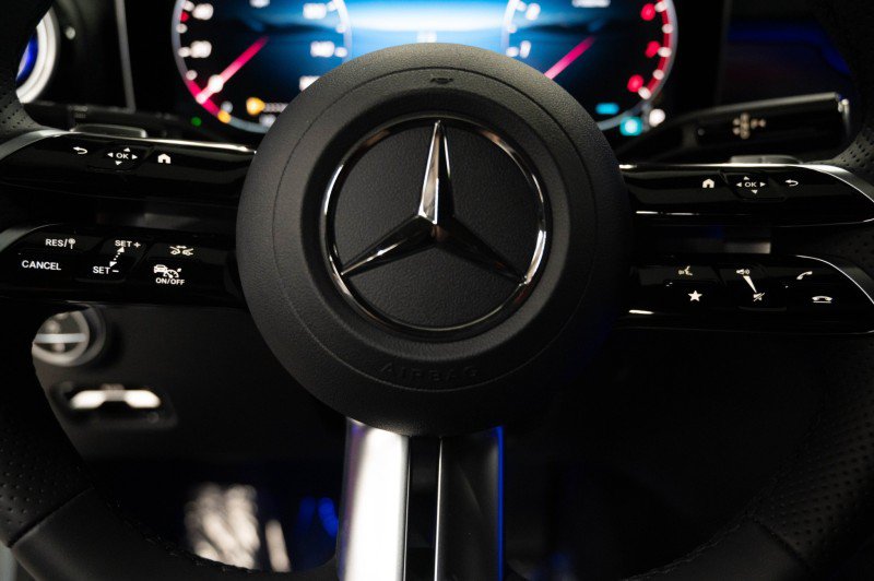 New 2026 Mercedes-Benz CLE 450 4MATIC Coupe image 21
