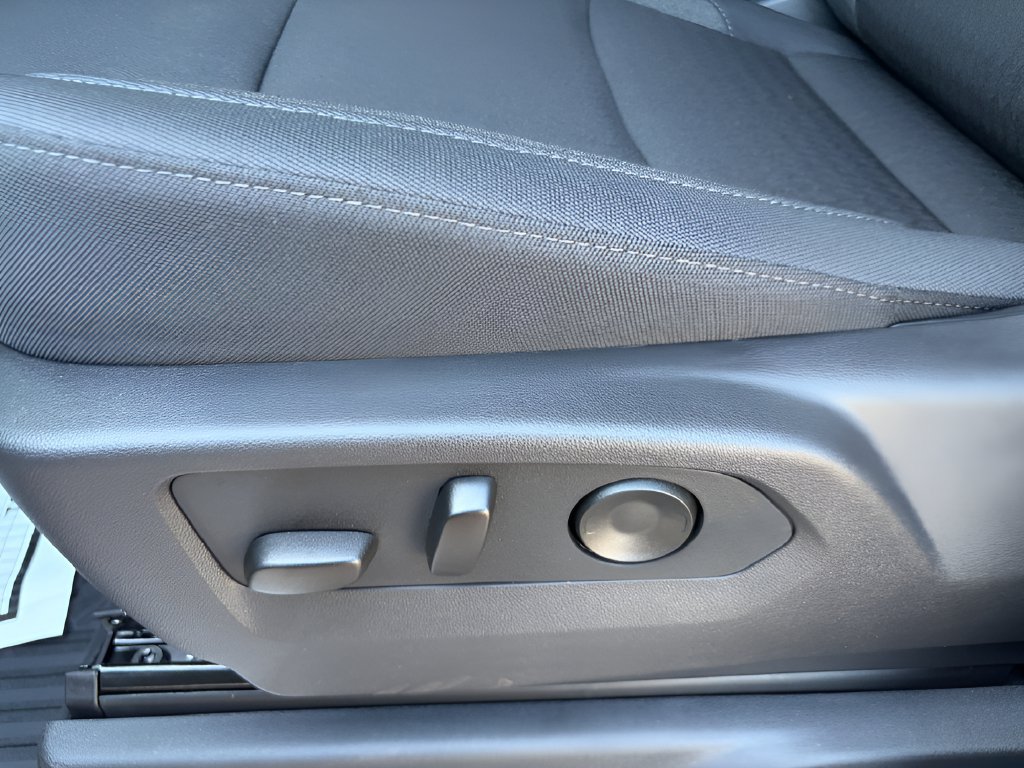 New 2026 Chevrolet Silverado 1500 LT AWD/4WD image 15