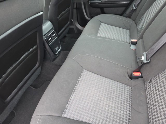 Used 2023 Dodge Charger R/T w/ Blacktop Package image 10