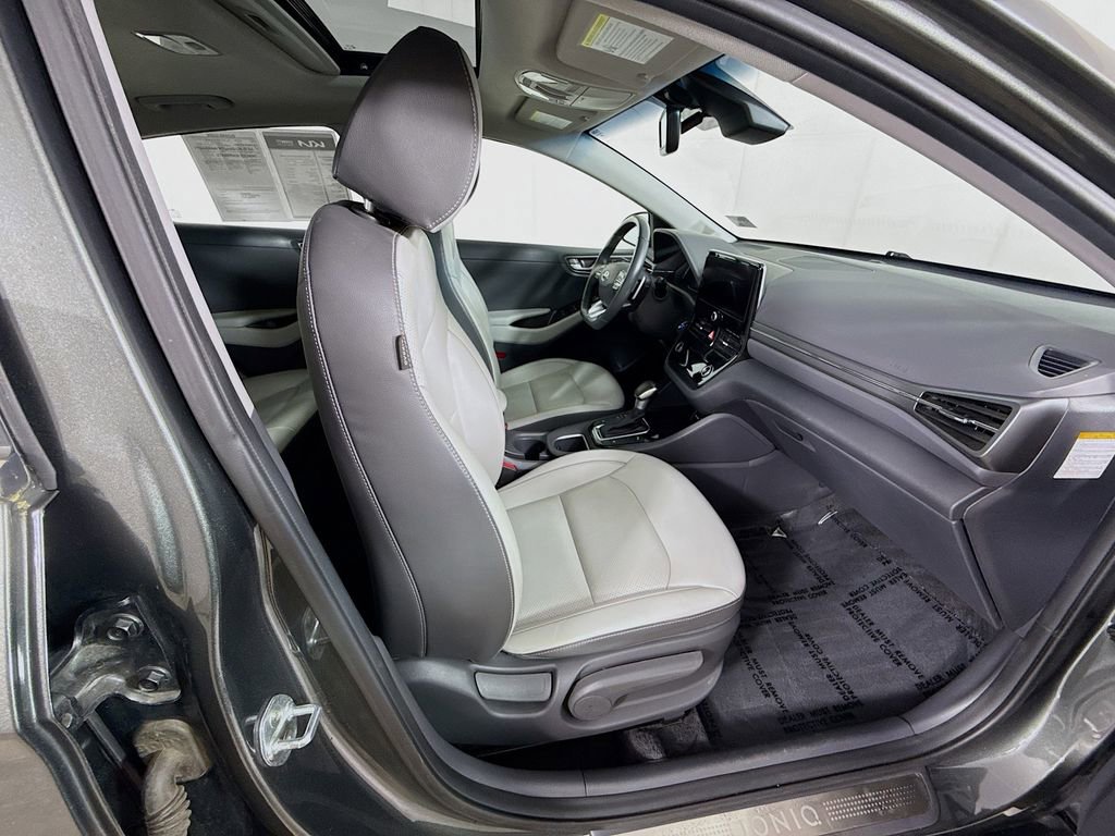 Used 2021 Hyundai Ioniq Limited image 37