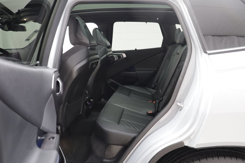 Used 2026 BMW X3 xDrive30i w/ M Sport Package AWD/4WD image 12