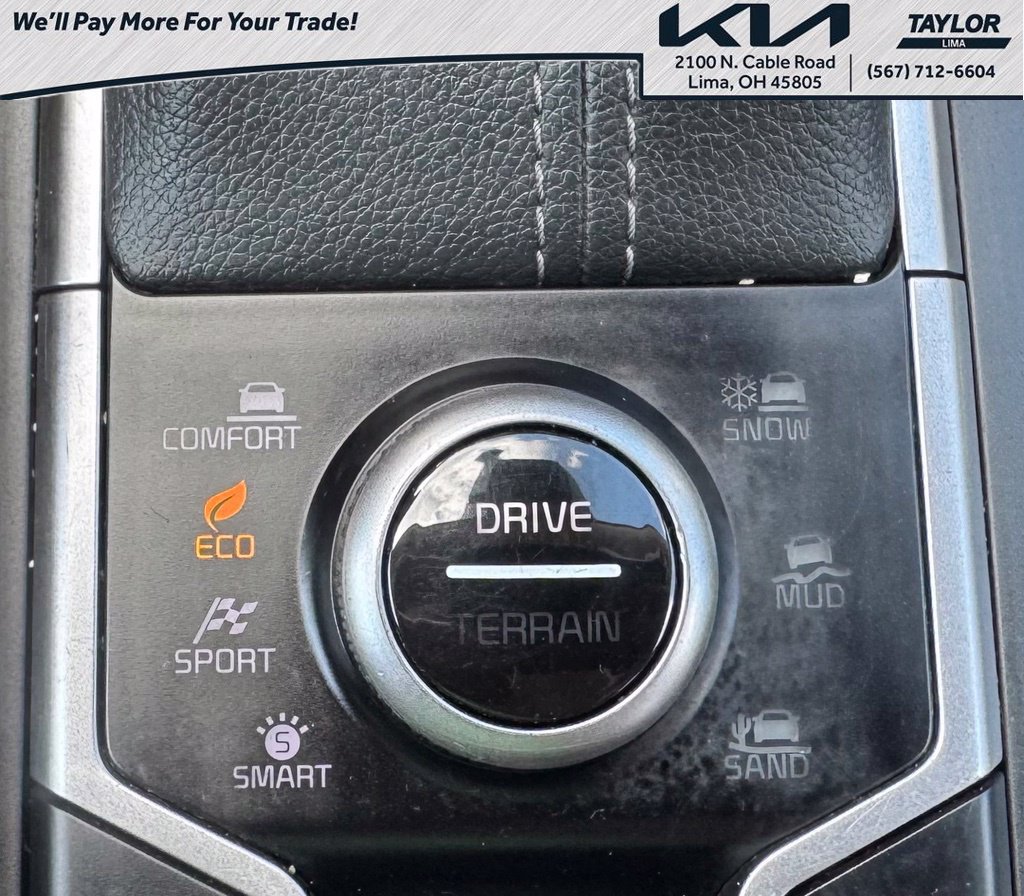 Used 2023 Kia Sorento AWD image 8
