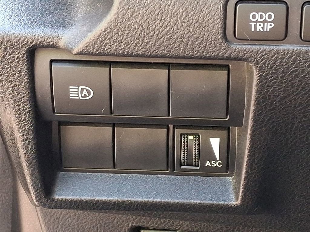 Used 2021 Lexus IS 350 F Sport w/ Accessory Package 2 AWD/4WD image 26