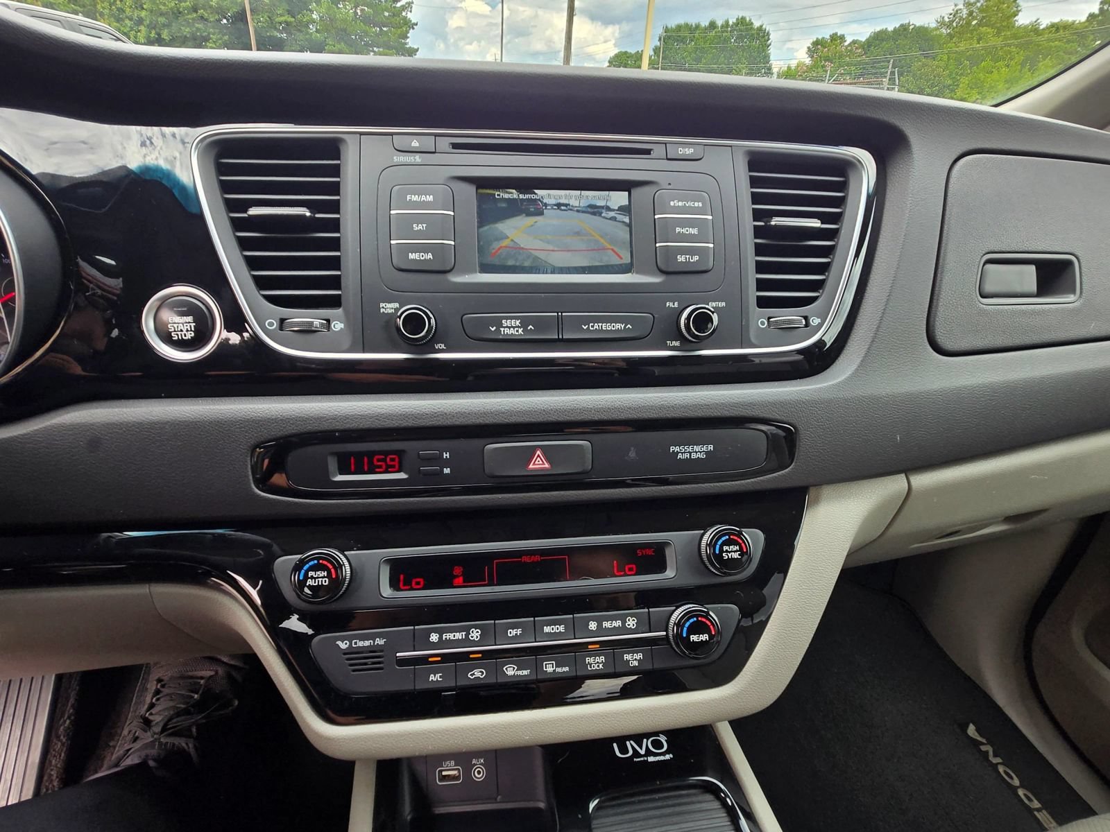 Used 2015 Kia Sedona EX w/ EX Premium Plus Package FWD image 7