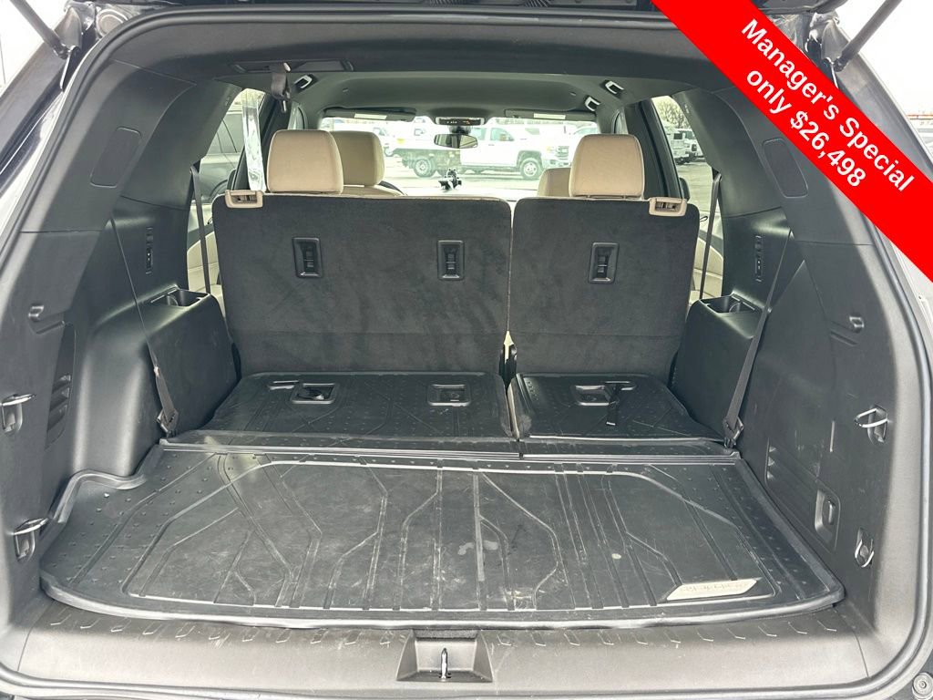 Used 2023 Chevrolet Traverse LS w/ LPO, Floor Liner Package AWD/4WD image 9