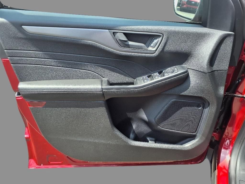New 2025 Ford Escape Active w/ Tech Pack #1 image 17