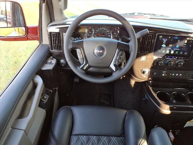 New 2025 GMC Savana 2500 w/ Driver Convenience Package image 18
