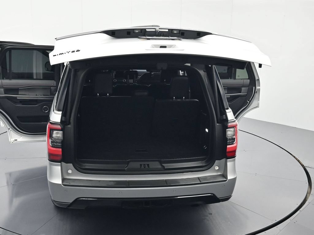 Used 2019 Ford Expedition Limited w/ Equipment Group 303A RWD image 47