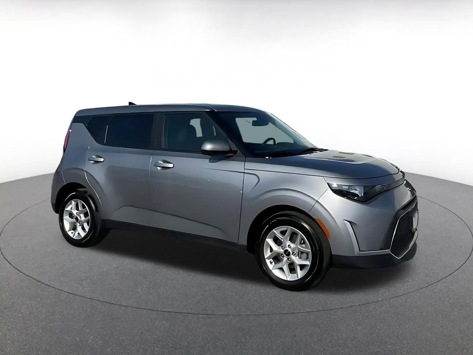 Used 2025 Kia Soul LX w/ LX Technology Package video 2