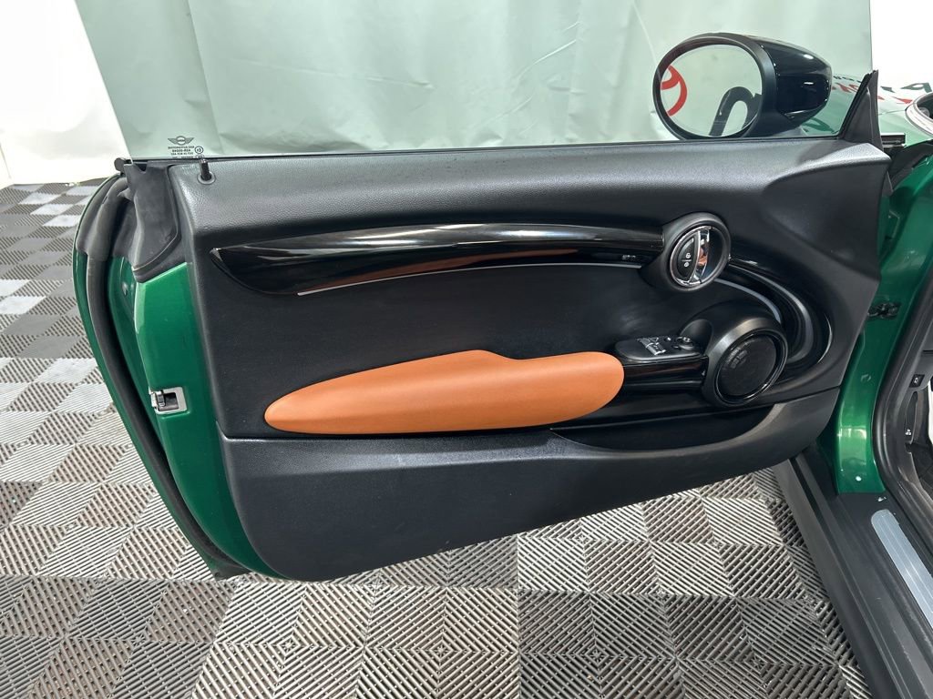 Used 2024 MINI Cooper SE image 17