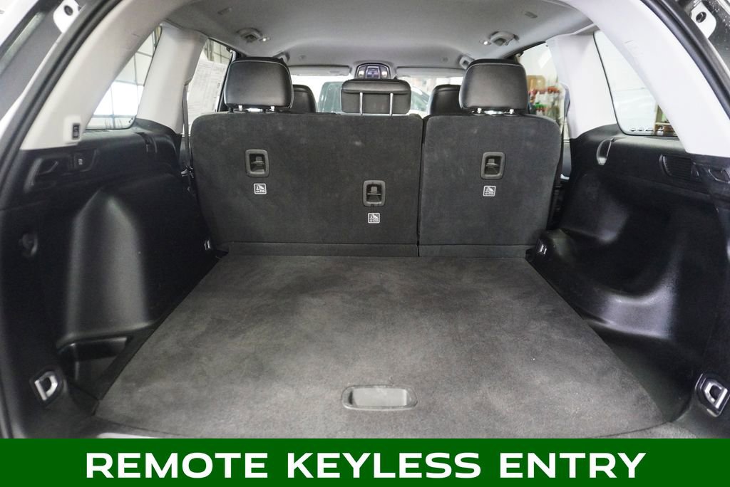 Used 2023 Jeep Grand Cherokee Limited w/ Luxury Tech Group II image 7