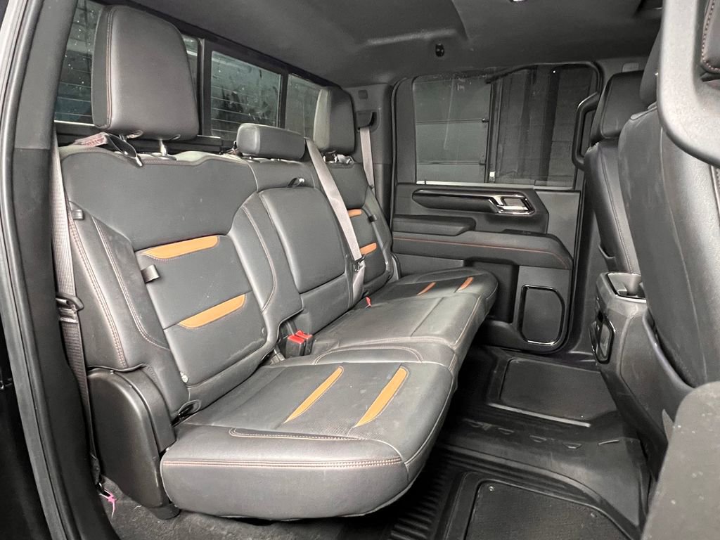 Used 2024 GMC Sierra 2500 AT4 w/ AT4 Premium Plus Package AWD/4WD image 29