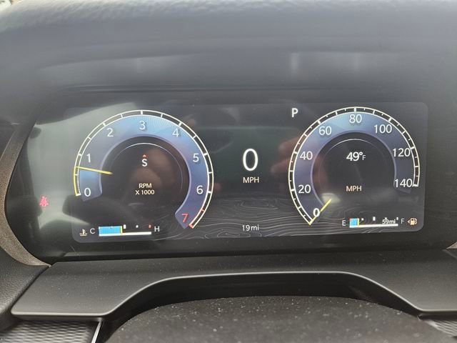 New 2025 Jeep Grand Cherokee Altitude image 15