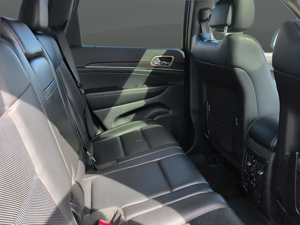 Used 2015 Jeep Grand Cherokee Limited image 27