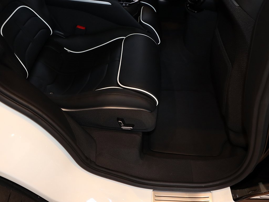 Certified 2024 Ferrari Purosangue image 52