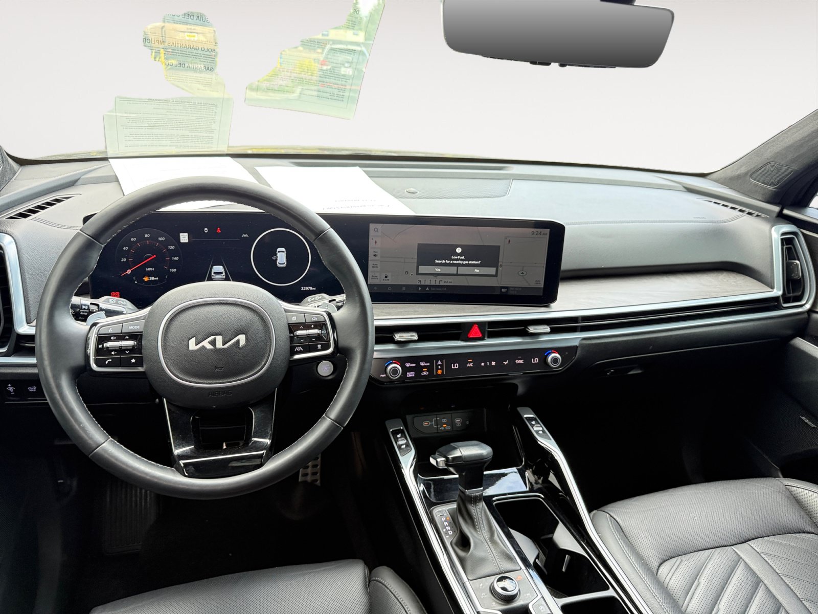 Certified 2024 Kia Sorento SX Prestige AWD/4WD image 15