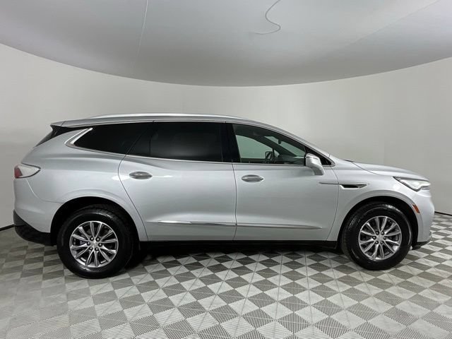 Used 2022 Buick Enclave Premium AWD/4WD image 4