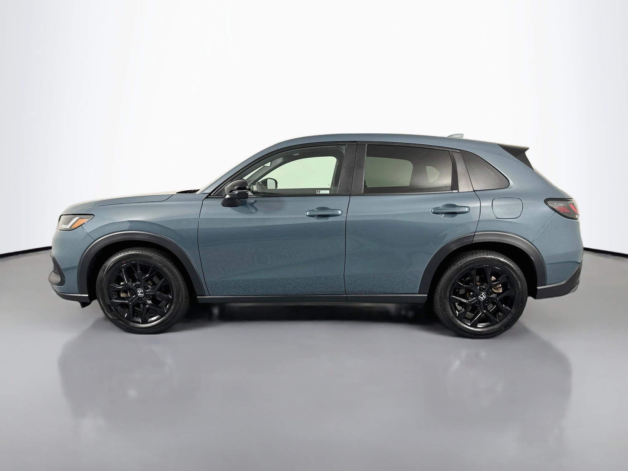 Certified 2024 Honda HR-V Sport image 8