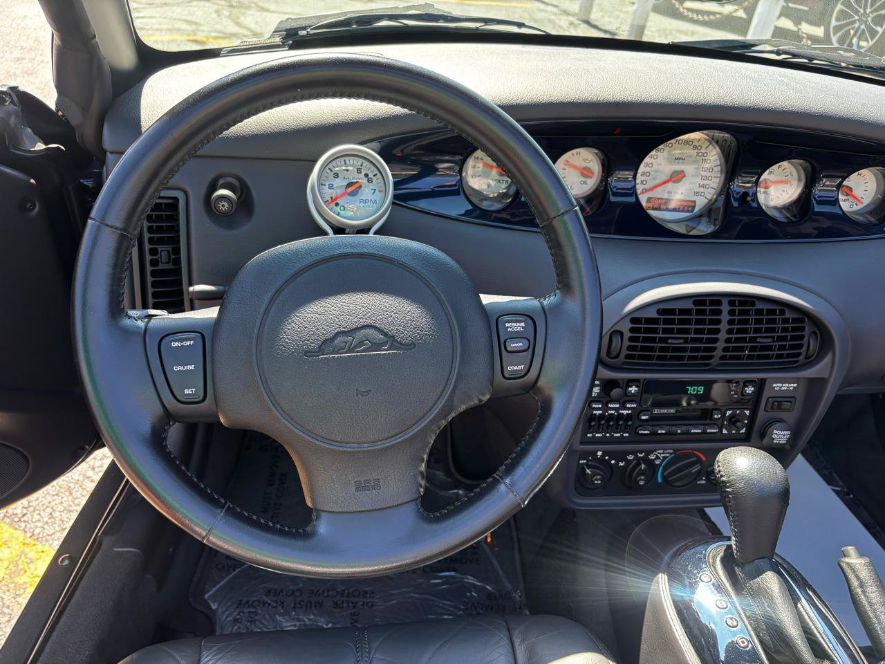 Used 2001 Chrysler Prowler RWD image 15
