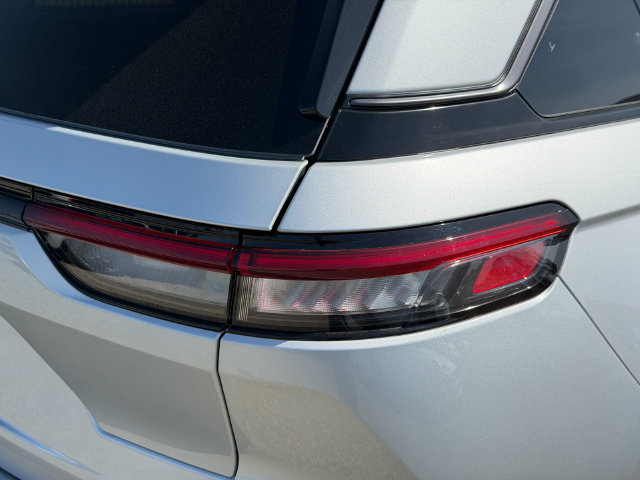 New 2026 Jeep Grand Cherokee Altitude AWD/4WD image 6