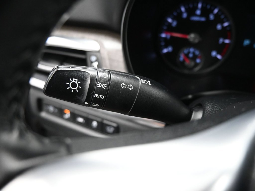 Used 2021 Kia Telluride EX w/ EX Premium Package FWD image 12