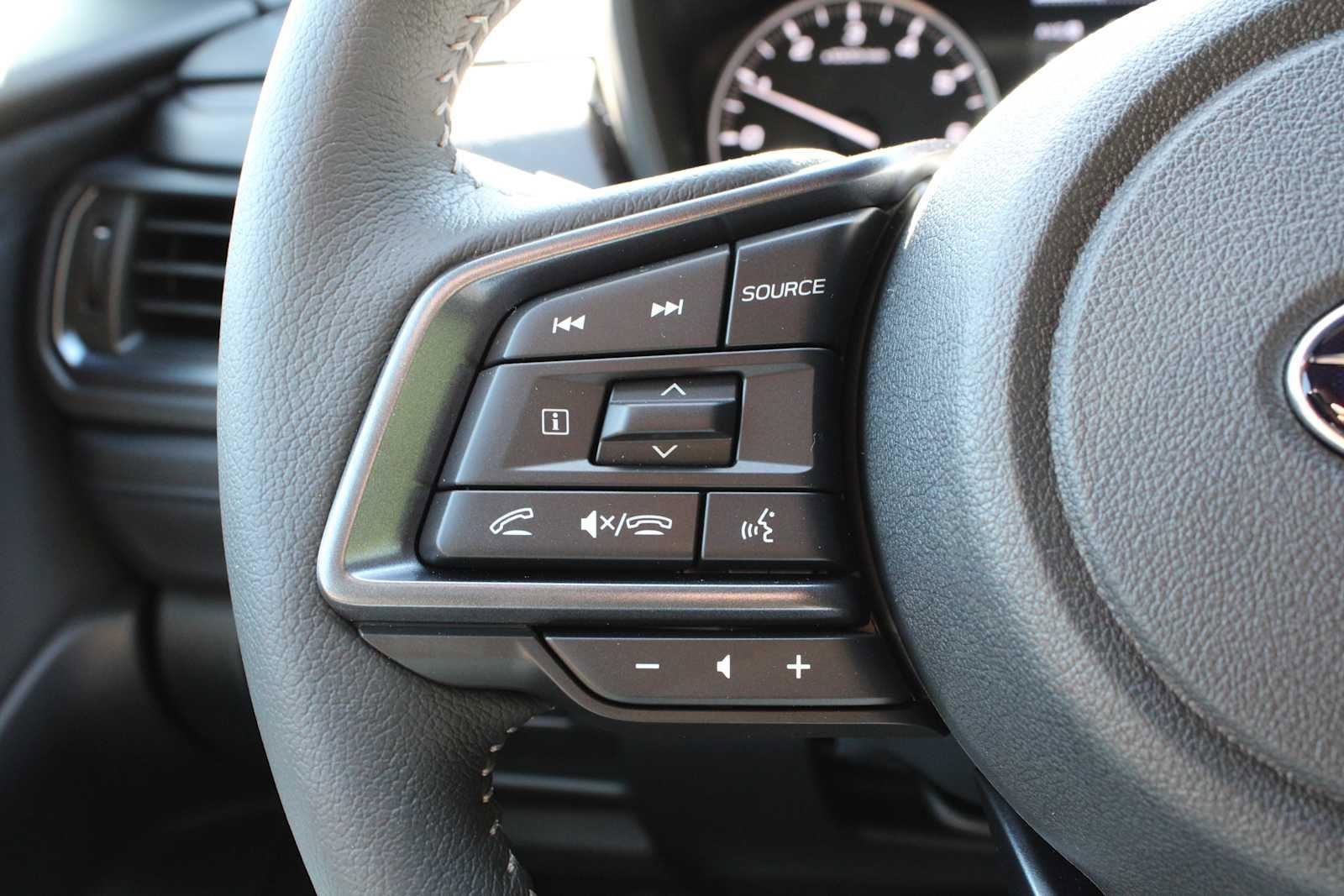 New 2025 Subaru Forester Limited image 31