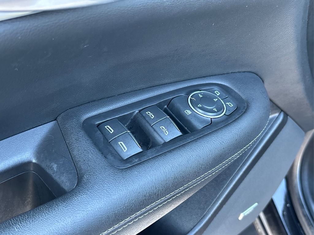 Used 2022 Cadillac XT5 Luxury w/ LPO, Floor Liner Package image 31