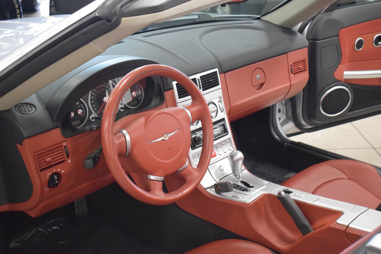 Used 2008 Chrysler Crossfire Limited image 34