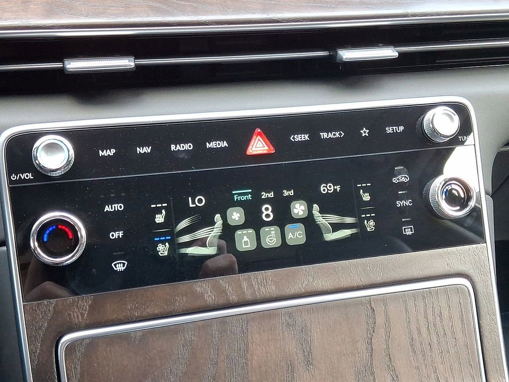 Used 2026 Genesis GV80 3.5T Prestige image 19